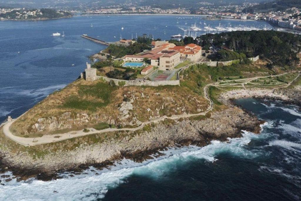 Casa De Lois A Un Paso De Vigo, Baiona, Playa America Y Portugal ゴンドマール エクステリア 写真